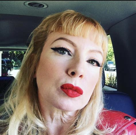 naked traci lords